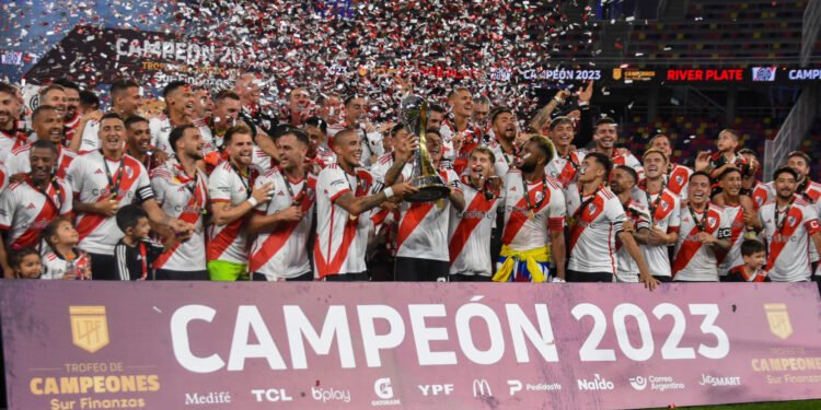 River Plate campeón del Trofeo de Campeones, con goles de Colidio y Nacho Fernández.