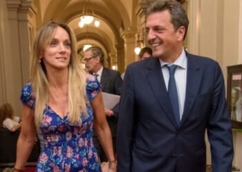 Malena Galmarini entrega cajas navideñas por $120 millones al finalizar su gestión en Aysa