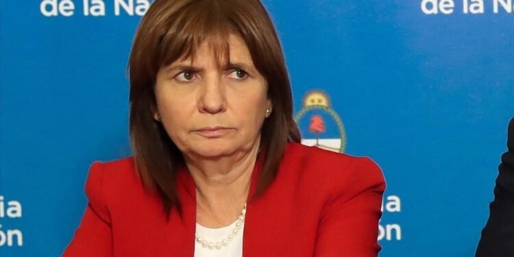 Patricia Bullrich anuncia consenso para votar ley ómnibus sin capítulo fiscal.