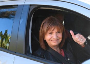 Patricia Bullrich envía mensaje contundente al PRO por la ley ómnibus y responde a la ONU ante sus críticas.