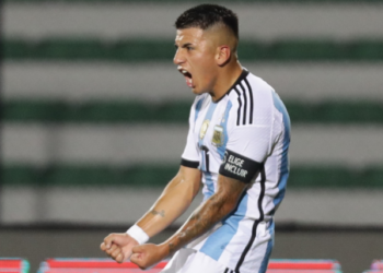 La selección Sub 23 de Argentina arrasa con Chile y se asegura un lugar en el cuadrangular final del Preolímpico de Venezuela.