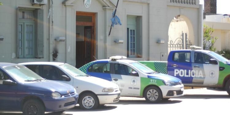 Confirmada la condena de un policía de Lincoln por choque fatal que cobró vida de joven de 23 años.