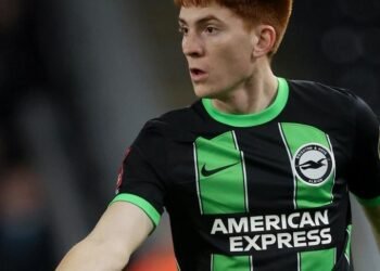 Valentín Barco finalmente debuta en Brighton, mientras Enzo Fernández brilla con el Chelsea. Impresionante jornada de FA Cup.