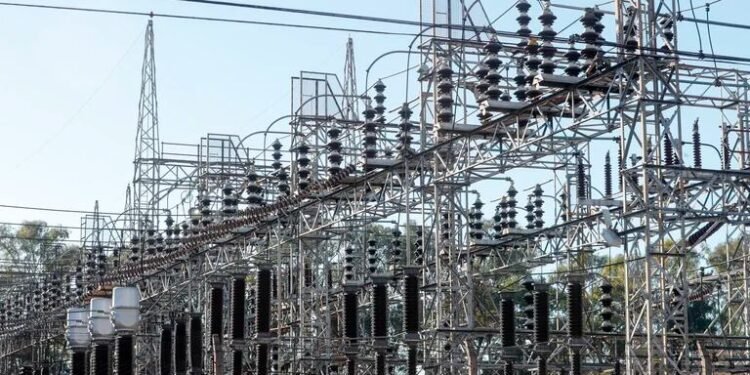 El Gobierno convoca a audiencia pública para definir nuevo esquema de subsidios energéticos.