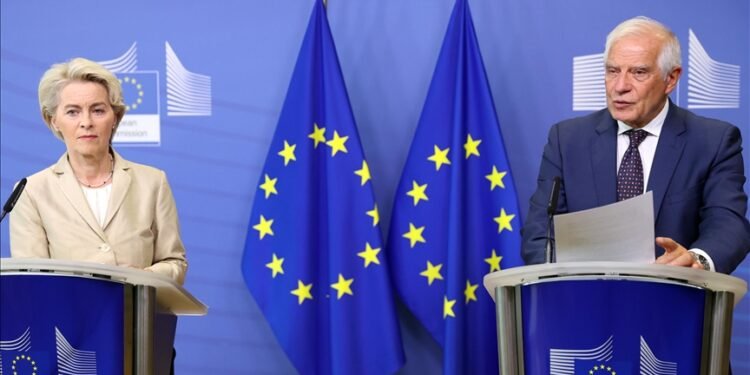 La Unión Europea impone nuevas sanciones a Rusia.