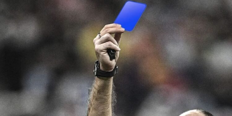 Descartada la tarjeta azul y aprobadas múltiples modificaciones a las reglas del fútbol.