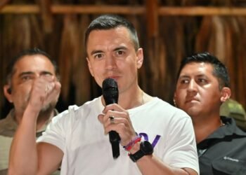 Noboa prorroga el estado de excepción en Ecuador por 30 días más.