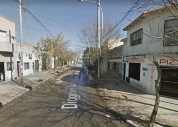 Tres delincuentes asfixian a un jubilado en una entradera al descubrir que no poseía dólares.