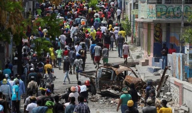 República Dominicana facilita evacuación de 296 personas de organismos internacionales en Haití.