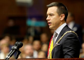 Aumento del IVA en Ecuador: a partir de este lunes, pasará del 12% al 15%.