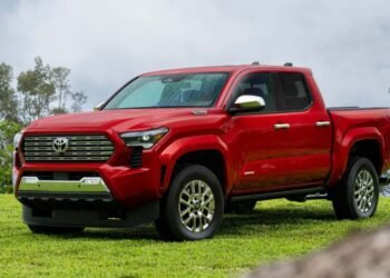 Toyota llama a revisión a 381.000 camionetas Tacoma debido a problemas técnicos.
