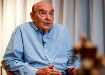 Domingo Cavallo explica las condiciones necesarias para abandonar el cepo y liberalizar el tipo de cambio.