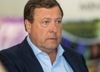 Río Negro busca establecer un convenio colectivo con los gremios para los empleados públicos.