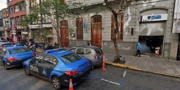 Aumenta crisis carcelaria en Buenos Aires con tercera fuga en una semana revelando superpoblación en alcaidías y comisarías.