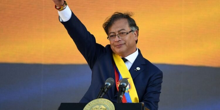 El Gobierno de Petro sufre un duro revés. Se descarta la reforma a la salud en Colombia.