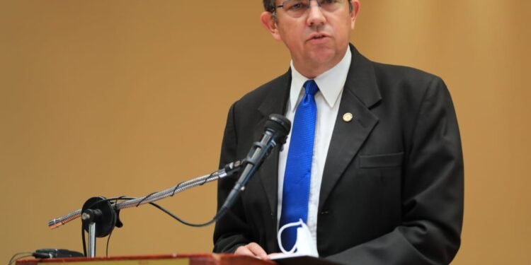 Presenta renuncia el Director de Migración de Guatemala