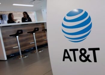 73 millones de clientes de AT&T podrían haber tenido sus datos filtrados en la web oscura.