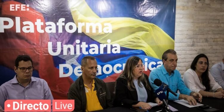 La oposición mayoritaria de Venezuela sufre obstáculos para inscribir a la sustituta de Machado.