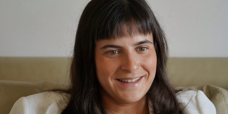 La respuesta de Lola del Carril a las críticas: ¿Dónde se traza la línea entre la libertad de expresión y el ser irrespetuoso?