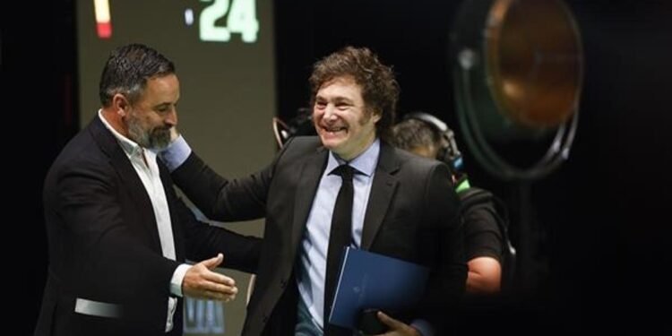 El polémico discurso de Milei en España: polémica por sus declaraciones sobre la esposa del presidente Pedro Sánchez