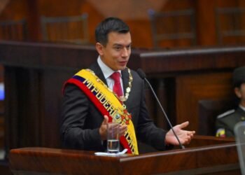 EE.UU. retira a Cuba de lista de países que no cooperan totalmente contra el terrorismo