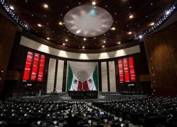 Morena en el Congreso de México pone en peligro la Constitución y el Poder Judicial