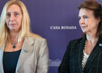 Diana Mondino se siente ratificada por el Presidente y arremete contra los gobiernos de Venezuela y Cuba