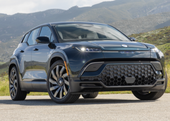 Fisker, reconocido fabricante de autos eléctricos, presenta declaración de bancarrota.