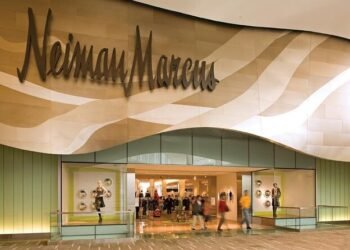 Saks Fifth Avenue y Amazon se asocian para adquirir Neiman Marcus por una suma de $2.650 millones