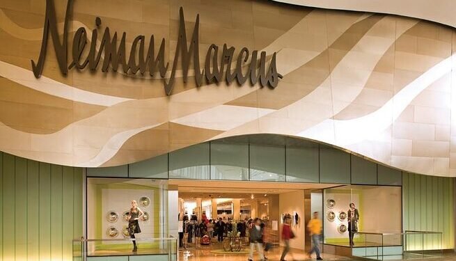Saks Fifth Avenue y Amazon se asocian para adquirir Neiman Marcus por una suma de $2.650 millones