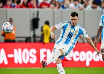 Giovani Lo Celso regresa triunfante al podio con la selección.