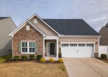 Aumentan a más de 237 las ciudades de Estados Unidos con viviendas iniciales que superan el millón de dólares.