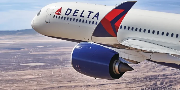 Delta Airlines continúa cancelando vuelos mientras otras aerolíneas se recuperan.