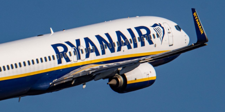 Ryanair prevé una reducción en los precios de los billetes para este verano
