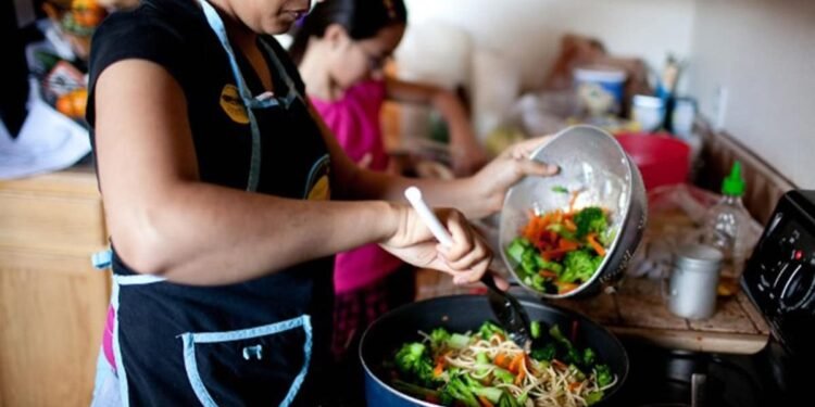 Descubre las nuevas escalas salariales de las empleadas domésticas en agosto 2024 y cuánto ganarán con el último aumento