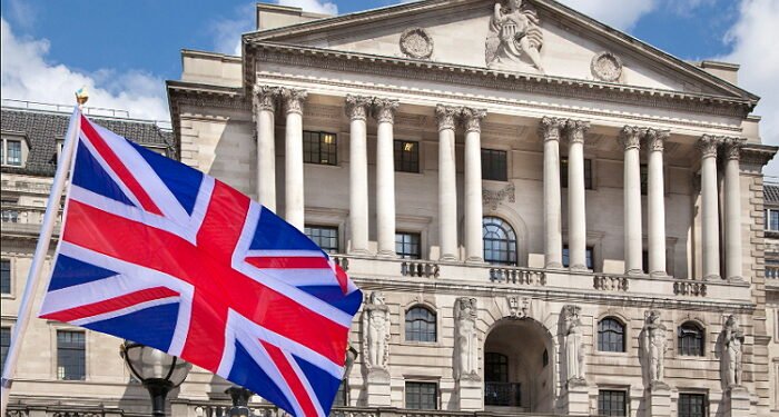 Banco de Inglaterra realiza histórico recorte de las tasas de interés