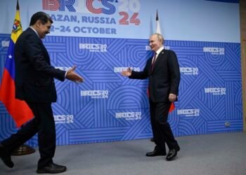 Nicolás Maduro, presidente de Venezuela, arriba a Rusia para unirse a la Cumbre de los BRICS