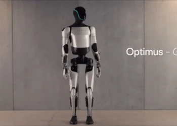 Tesla y Elon Musk presentan sus últimas novedades: un robot asistente y un taxi autónomo