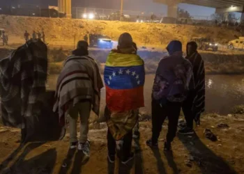 La migración venezolana: un reflejo de la crisis política y la búsqueda de refugio en EE.UU.