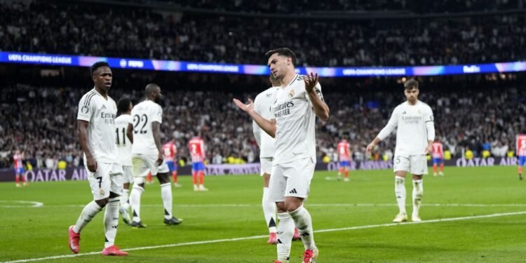 Victoria del Real Madrid: supera 2-1 al Atlético de Madrid en el arranque de los octavos de la Champions League.